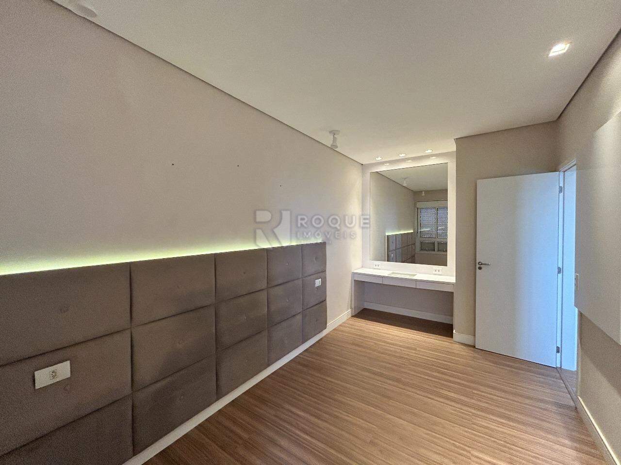 Apartamento para aluguel no bairro Vila Santa Rosália: Dormitório 2 suíte