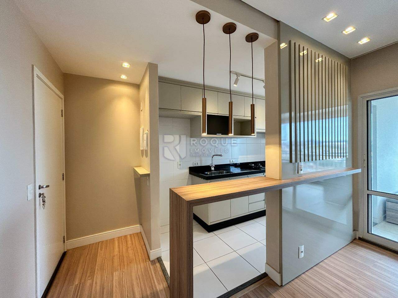 Apartamento para aluguel no bairro Vila Santa Rosália: Cozinha