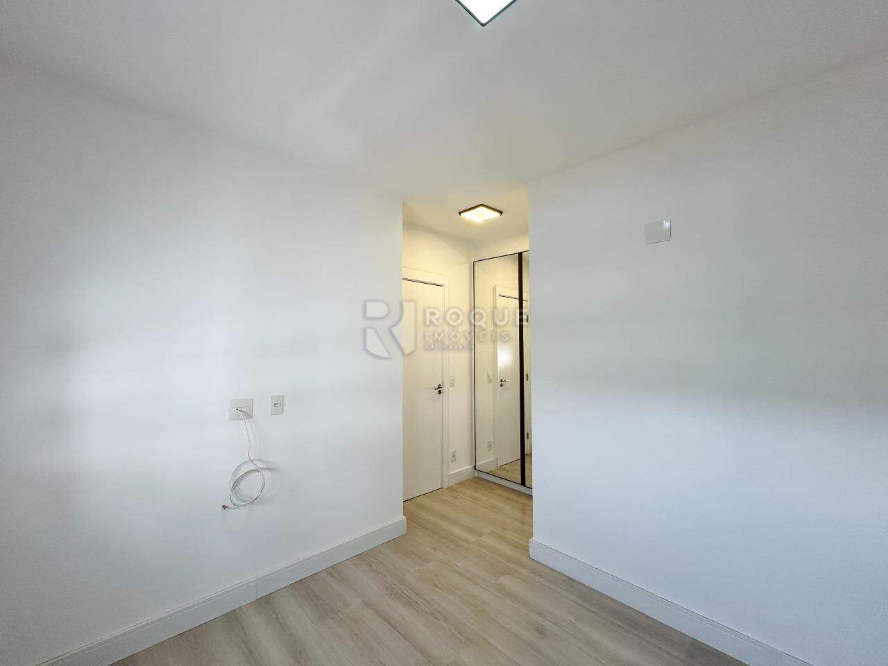 Apartamento para aluguel no bairro Jardim Nossa Senhora de Fátima: Dormitório 3 suíte