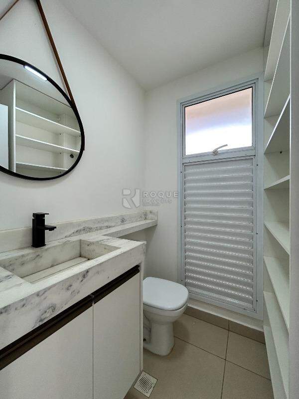Apartamento para aluguel no bairro Jardim Nossa Senhora de Fátima: Lavabo
