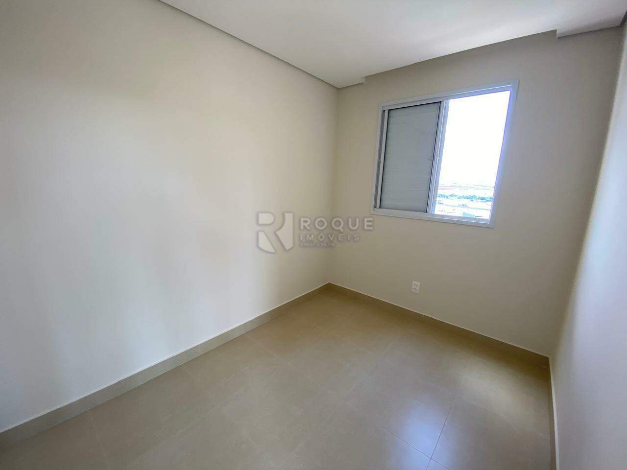 Apartamento à venda no bairro Chácaras Antonieta: 
