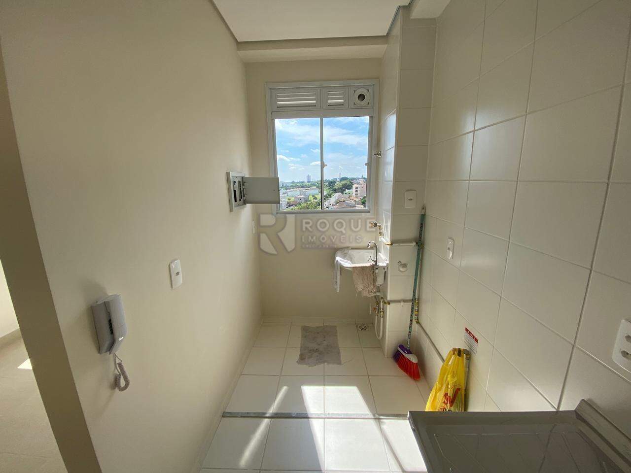 Apartamento à venda no bairro Chácaras Antonieta: 