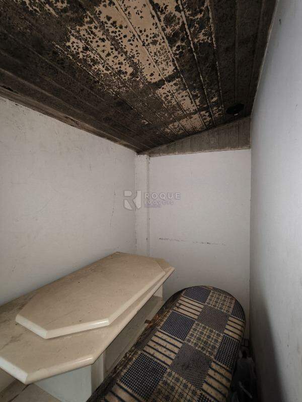Casa Residencial à venda no bairro Cidade Jardim: DEPÓSITO