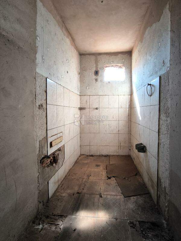 Casa Residencial à venda no bairro Cidade Jardim: ÁREA DE SERVIÇO