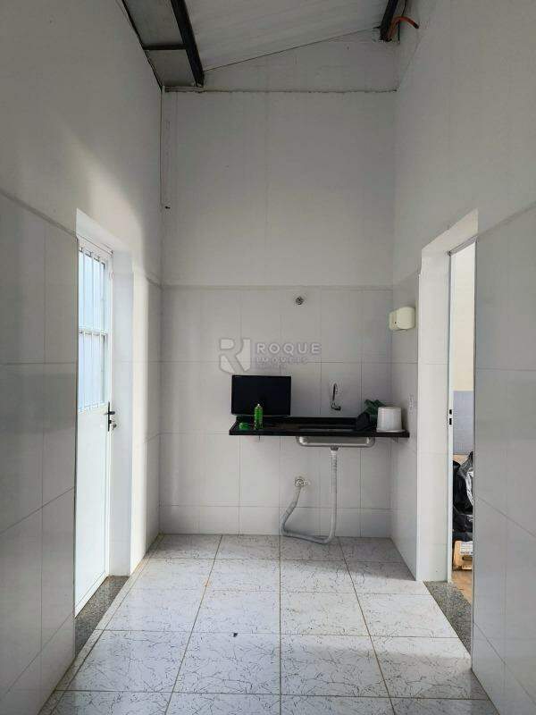 Barracão/Galpão para aluguel no bairro Jardim Porto Real IV: Cozinha