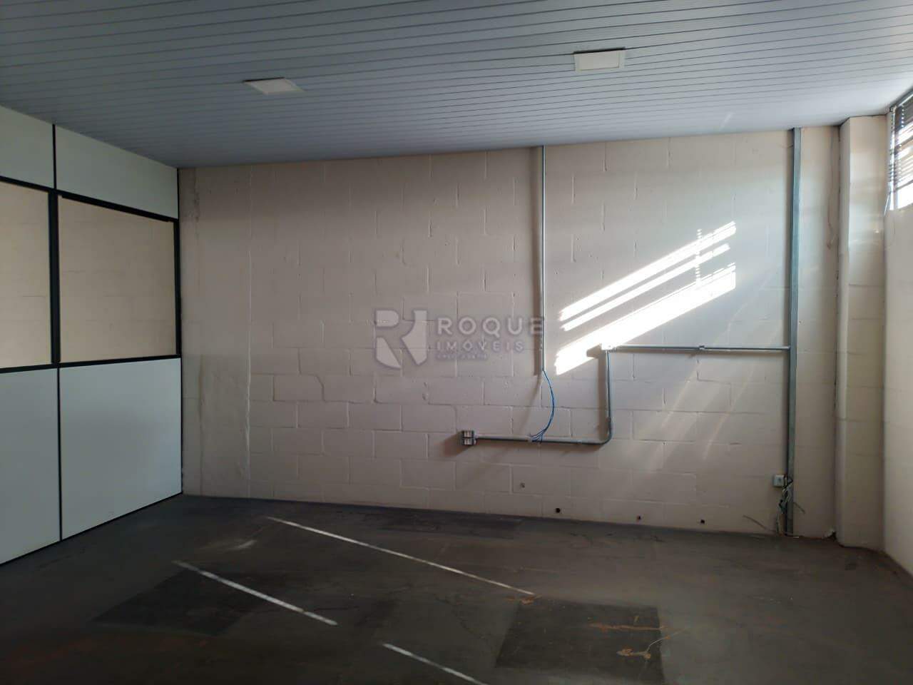 Barracão/Galpão para aluguel no bairro Jardim Porto Real IV: Sala 02