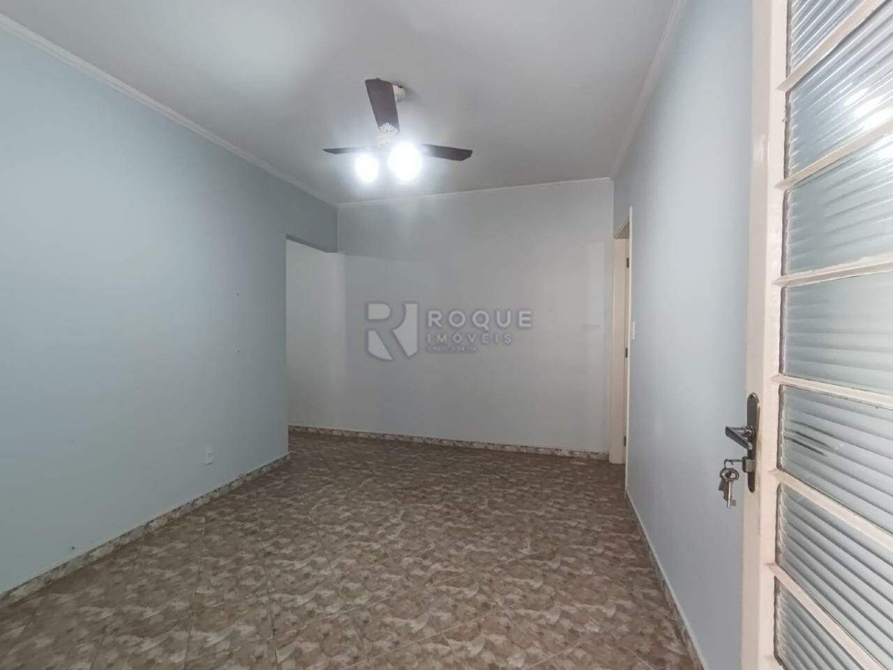 Casa Residencial para aluguel no bairro Vila Claudia: Sala 3