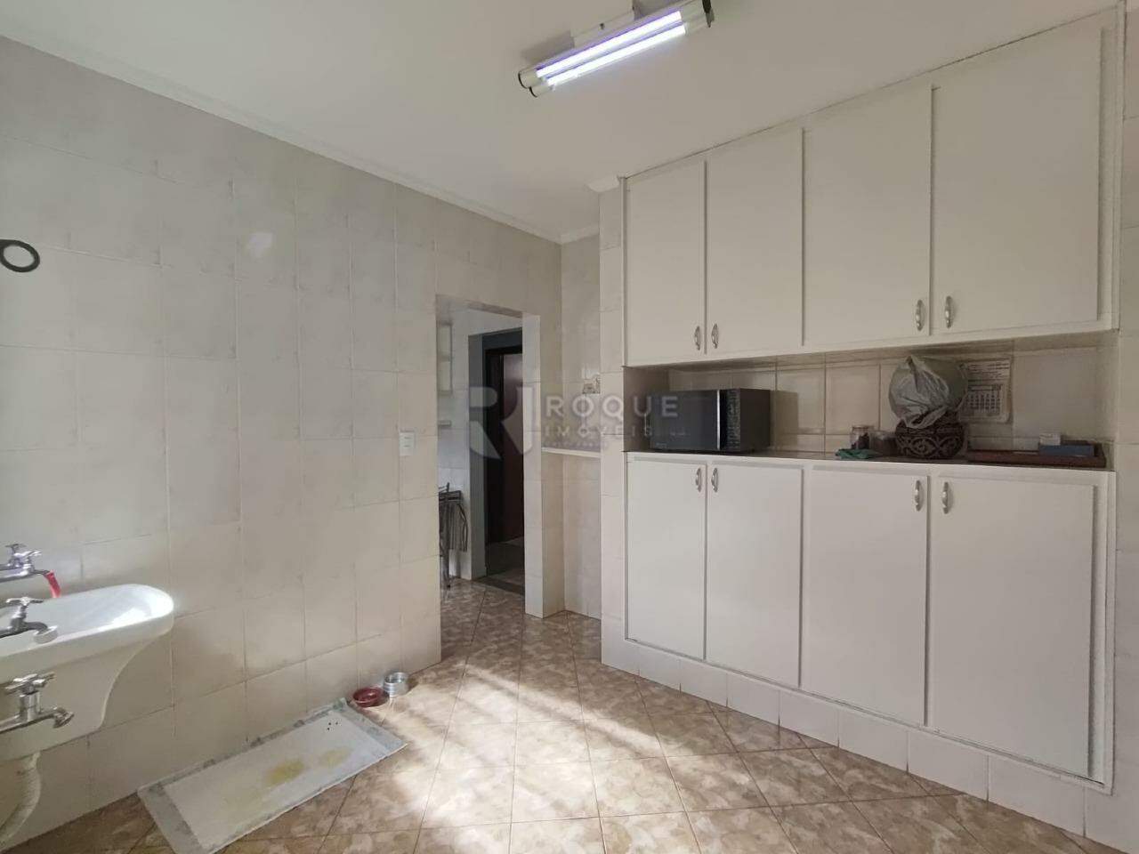Casa Residencial para aluguel no bairro Vila Claudia: Lavanderia 1