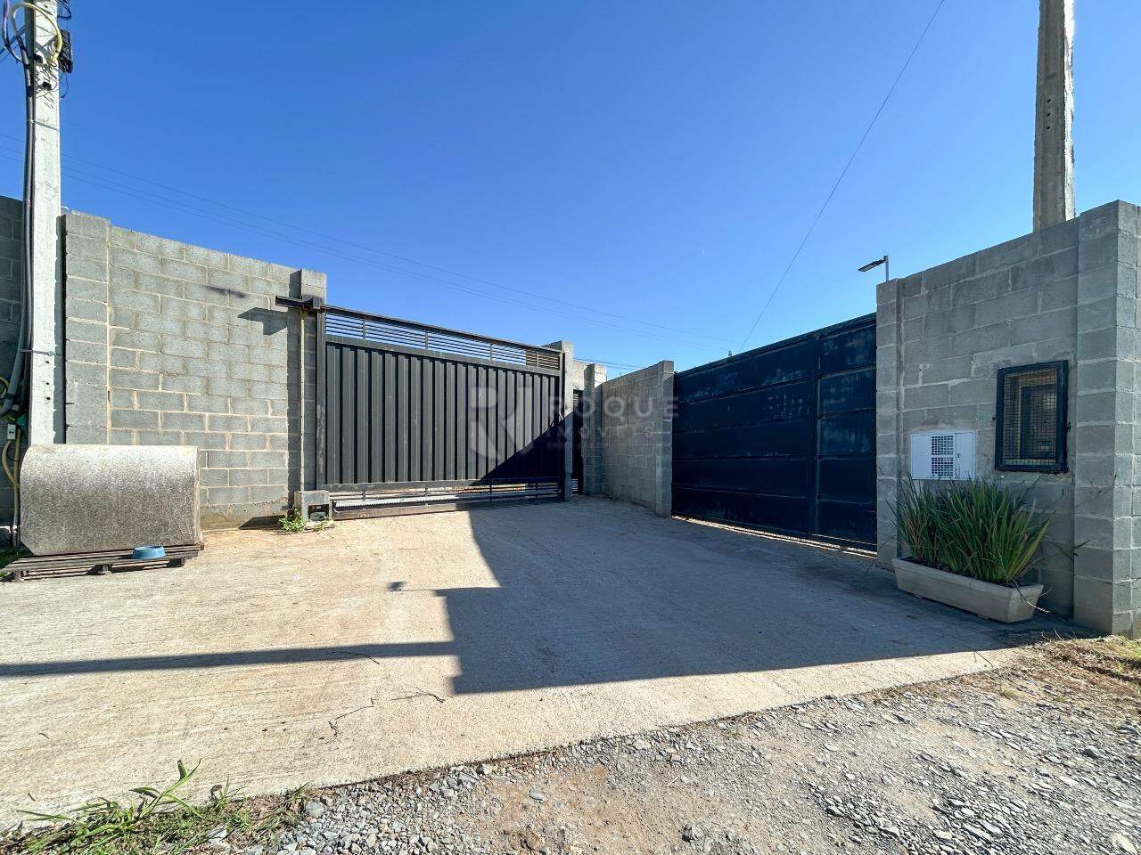 Chácara para aluguel no bairro Pires de Baixo: Área da entrada do condomínio 
