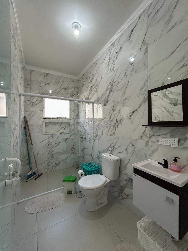 Chácara para aluguel no bairro Pires de Baixo: WC social 