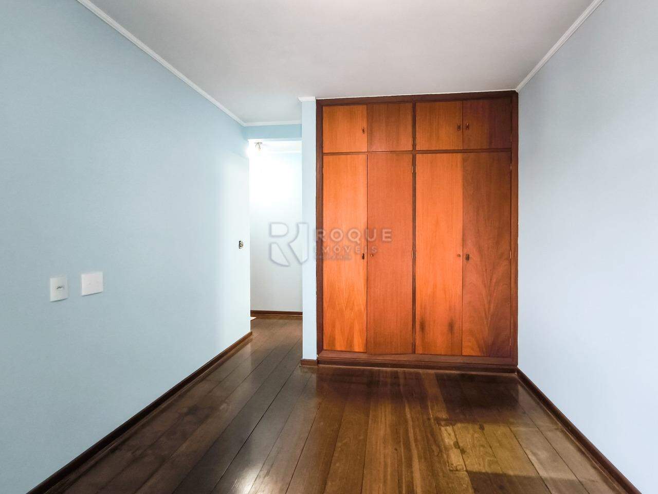 Apartamento à venda no bairro Vila Paraiso: SUÍTE 2