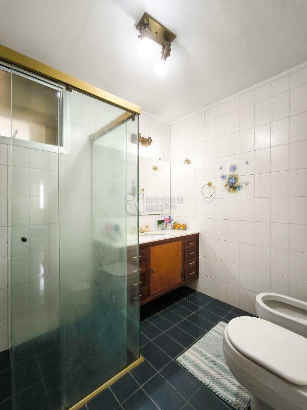Apartamento à venda no bairro Vila Paraiso: BANHEIRO SOCIAL