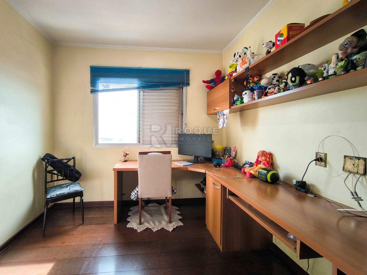 Apartamento à venda no bairro Vila Paraiso: DORMITÓRIO