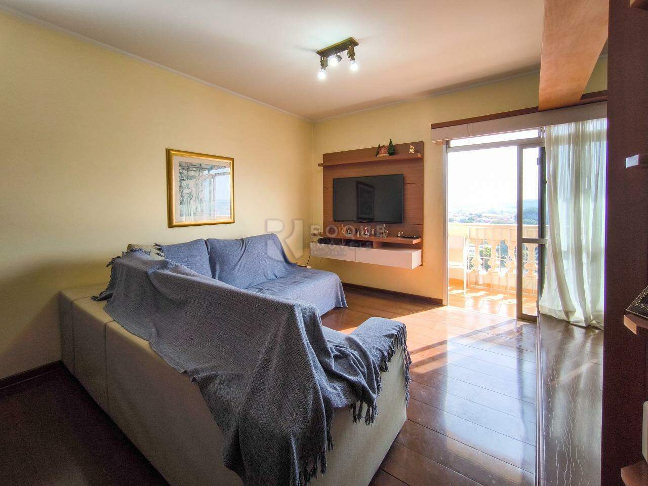Apartamento à venda no bairro Vila Paraiso: SALA DE ESTAR