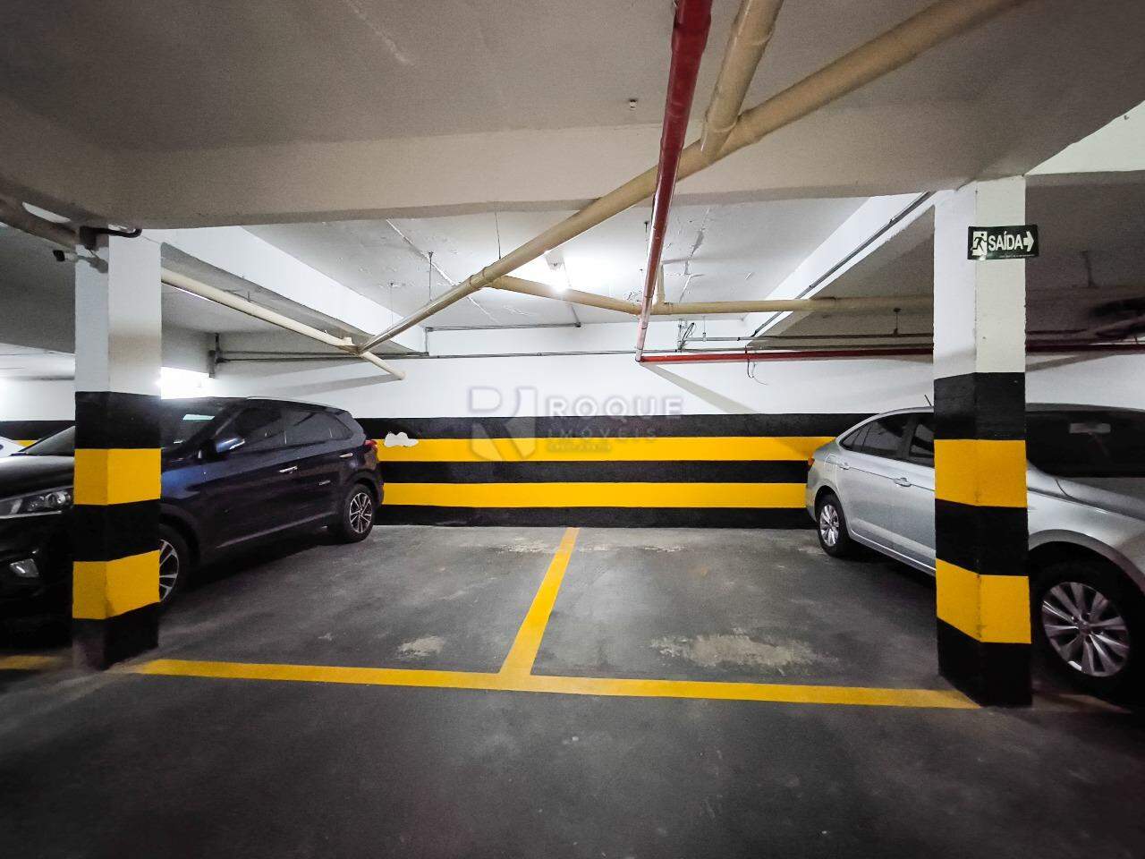 Apartamento à venda no bairro Vila Paraiso: VAGAS DE GARAGEM