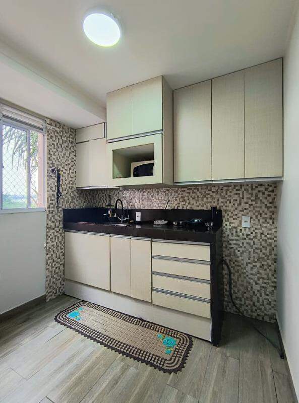 Apartamento para aluguel no bairro Jardim Colina Verde: Cozinha 