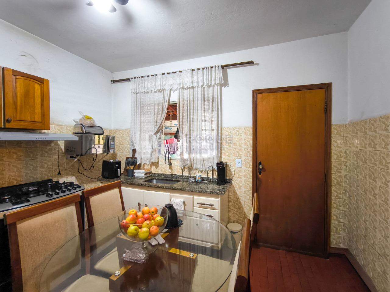 Casa Residencial à venda no bairro Vila Labaki: COZINHA