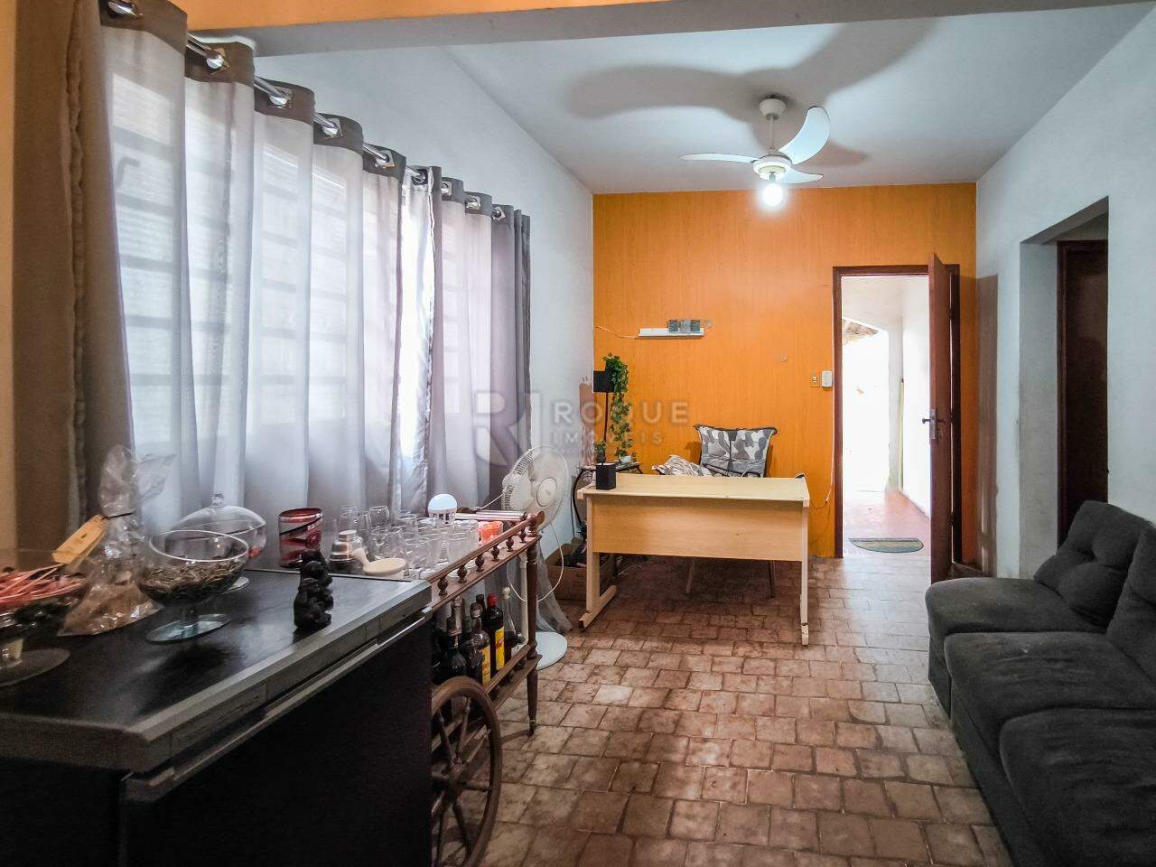 Casa Residencial à venda no bairro Vila Labaki: SALA DE ESTAR