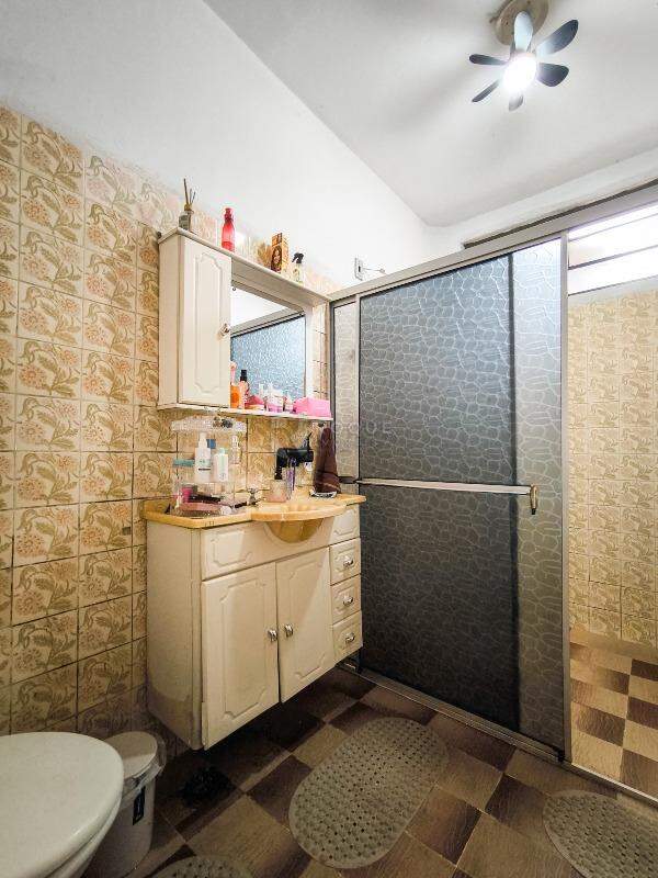 Casa Residencial à venda no bairro Vila Labaki: BANHEIRO SOCIAL