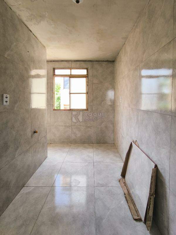 Apartamento à venda no bairro Jardim Olga Veroni: COZINHA