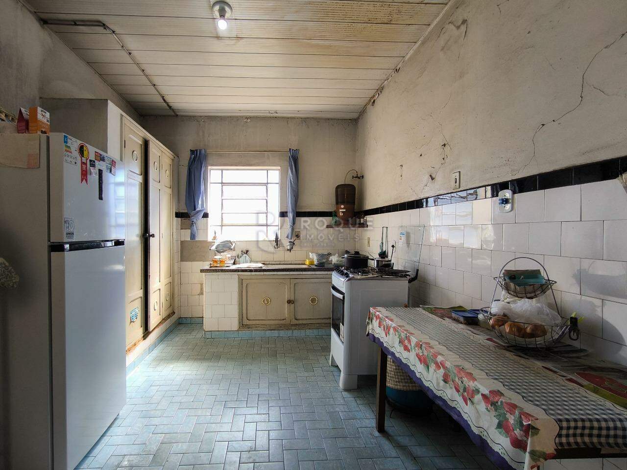 Casa Residencial à venda no bairro Vila Camargo: COZINHA