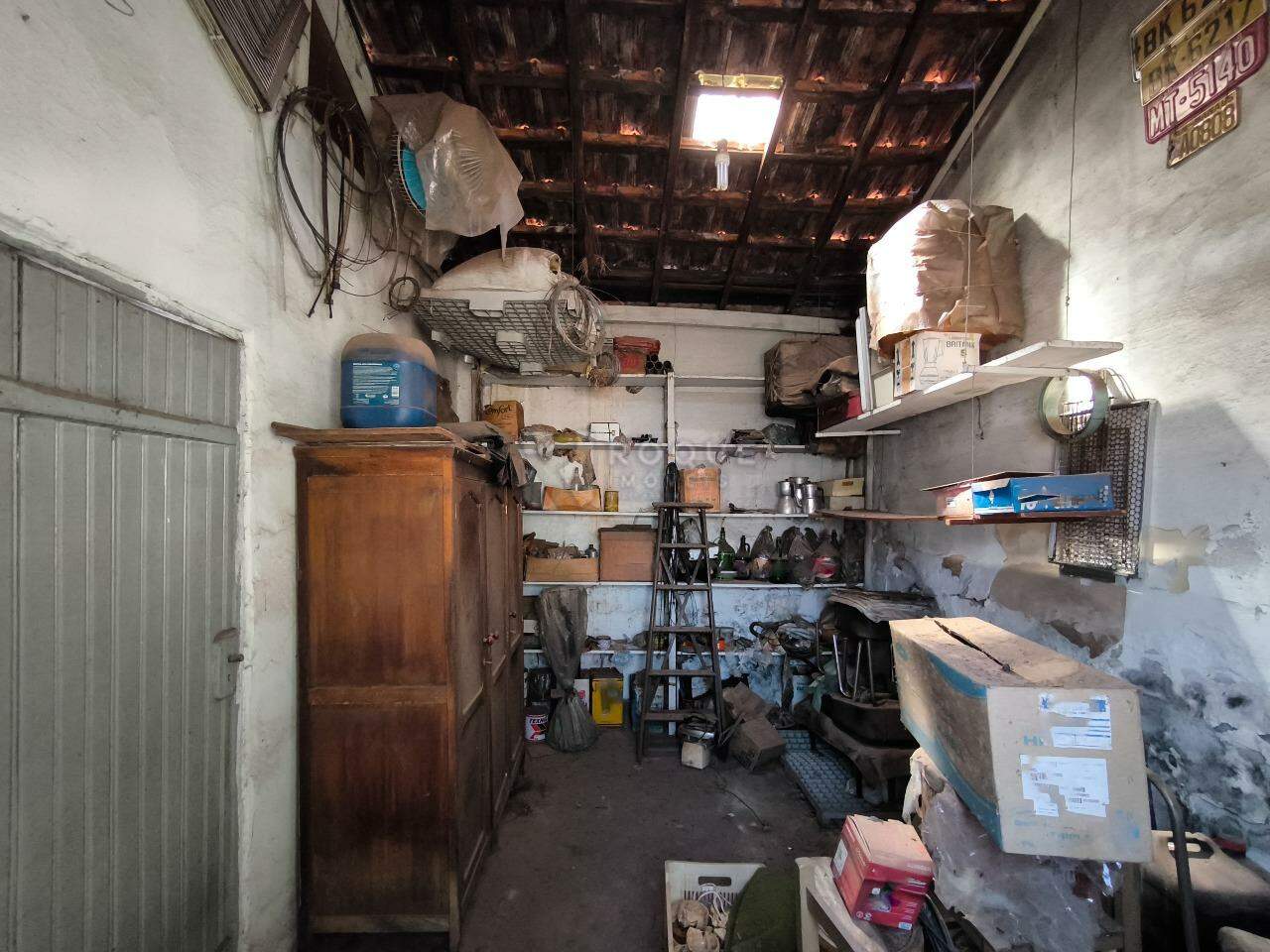 Casa Residencial à venda no bairro Vila Camargo: DESPEJO