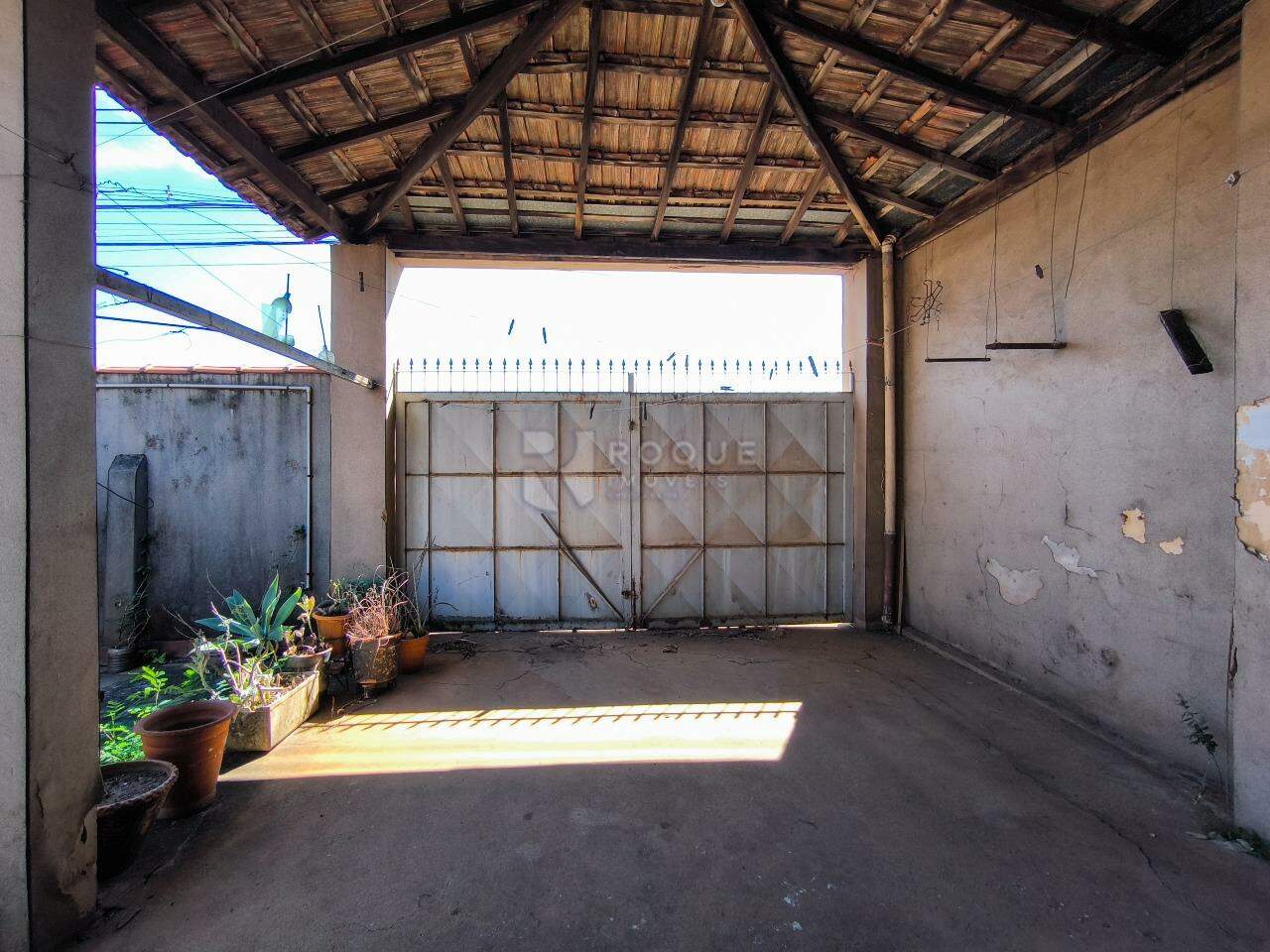 Casa Residencial à venda no bairro Vila Camargo: GARAGEM 2