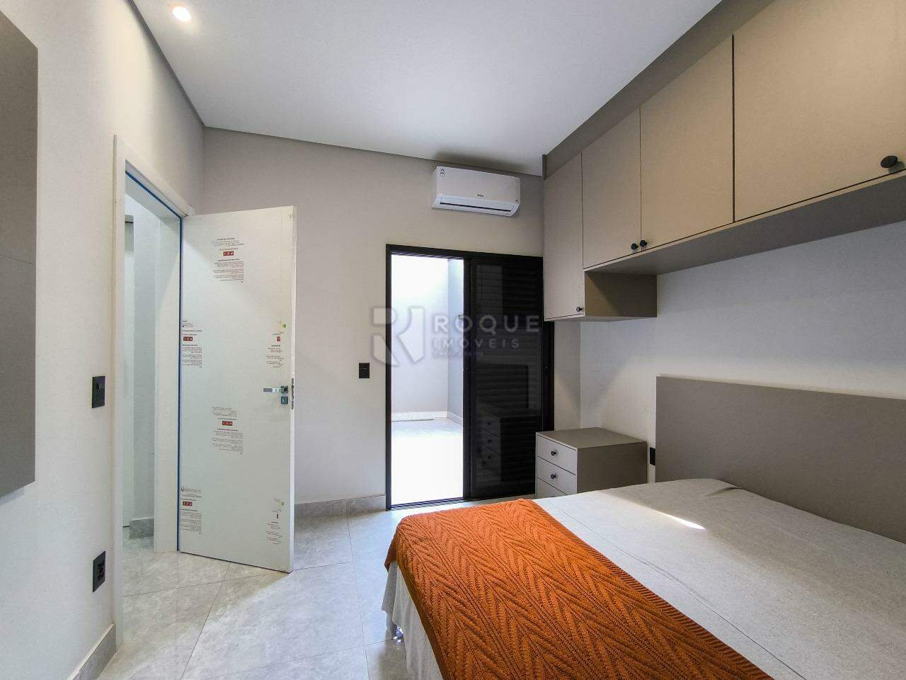 Casa Residencial à venda no bairro Jardim Campo Verde II: SUÍTE