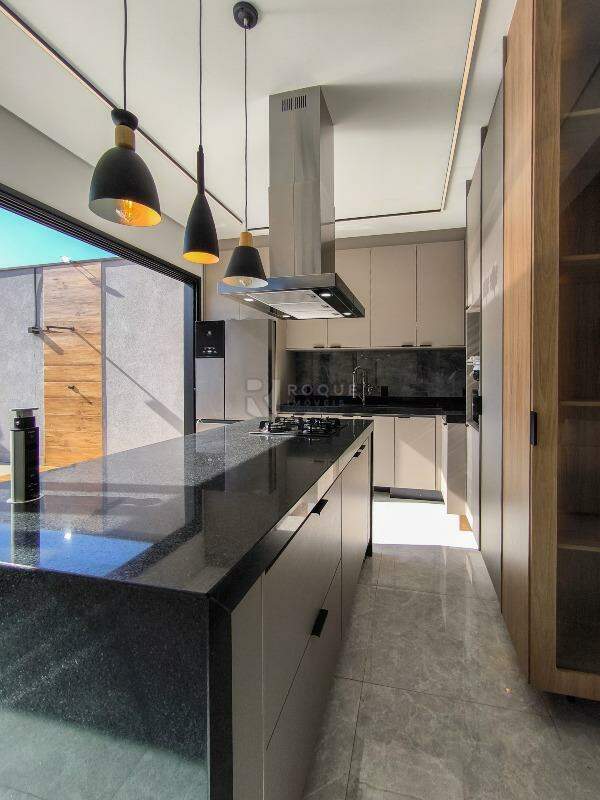 Casa Residencial à venda no bairro Jardim Campo Verde II: COZINHA