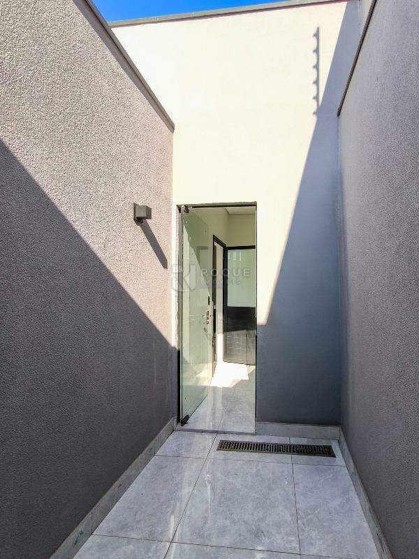 Casa Residencial à venda no bairro Jardim Campo Verde II: ÁREA DE VARAL