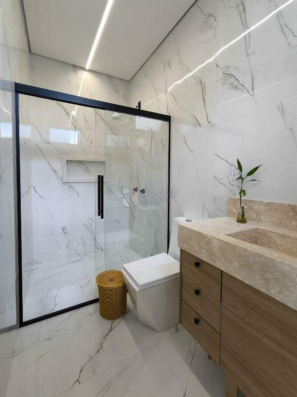 Casa Residencial à venda no bairro Jardim Campo Verde II: WC SUÍTE