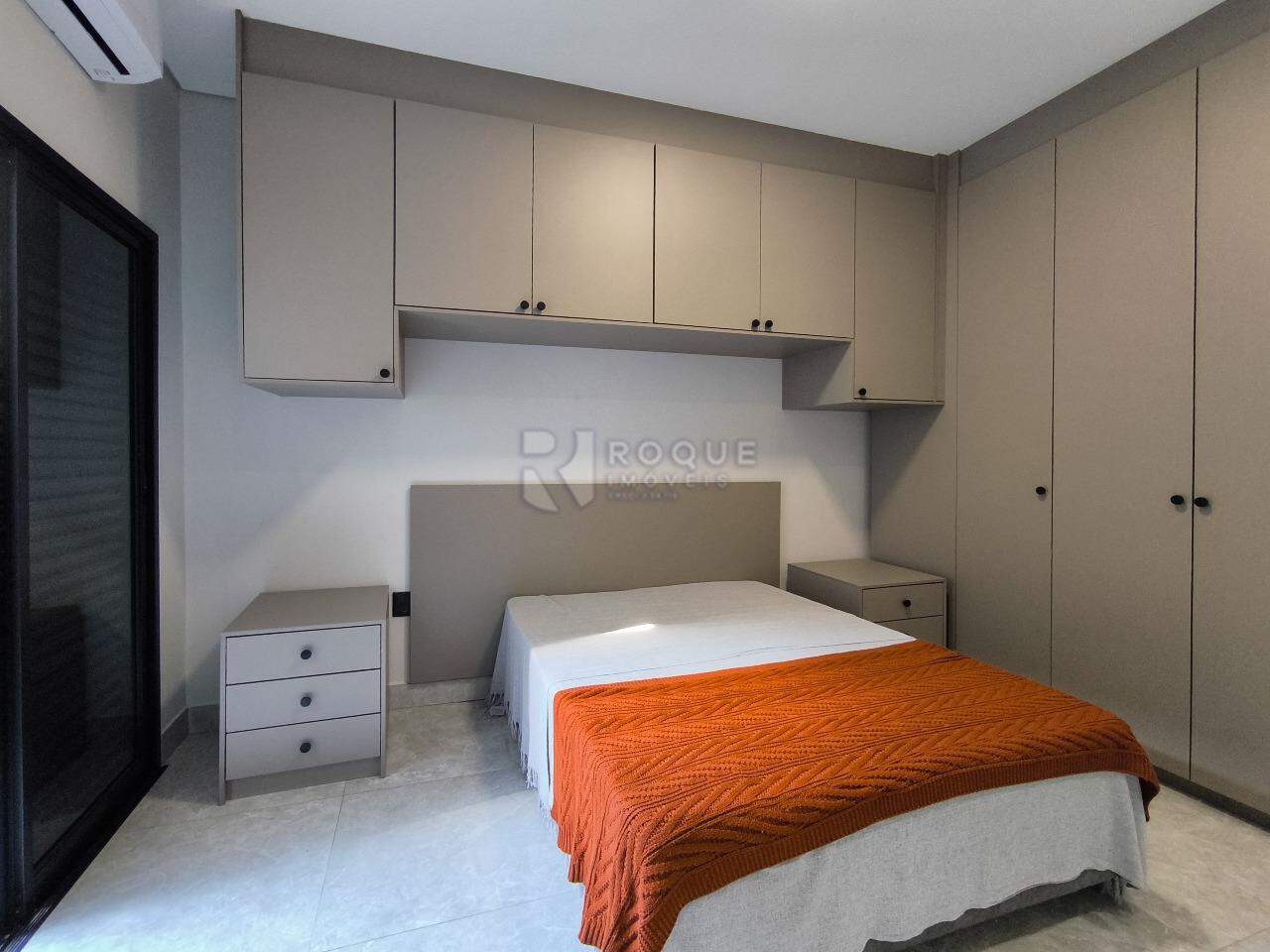 Casa Residencial à venda no bairro Jardim Campo Verde II: SUÍTE