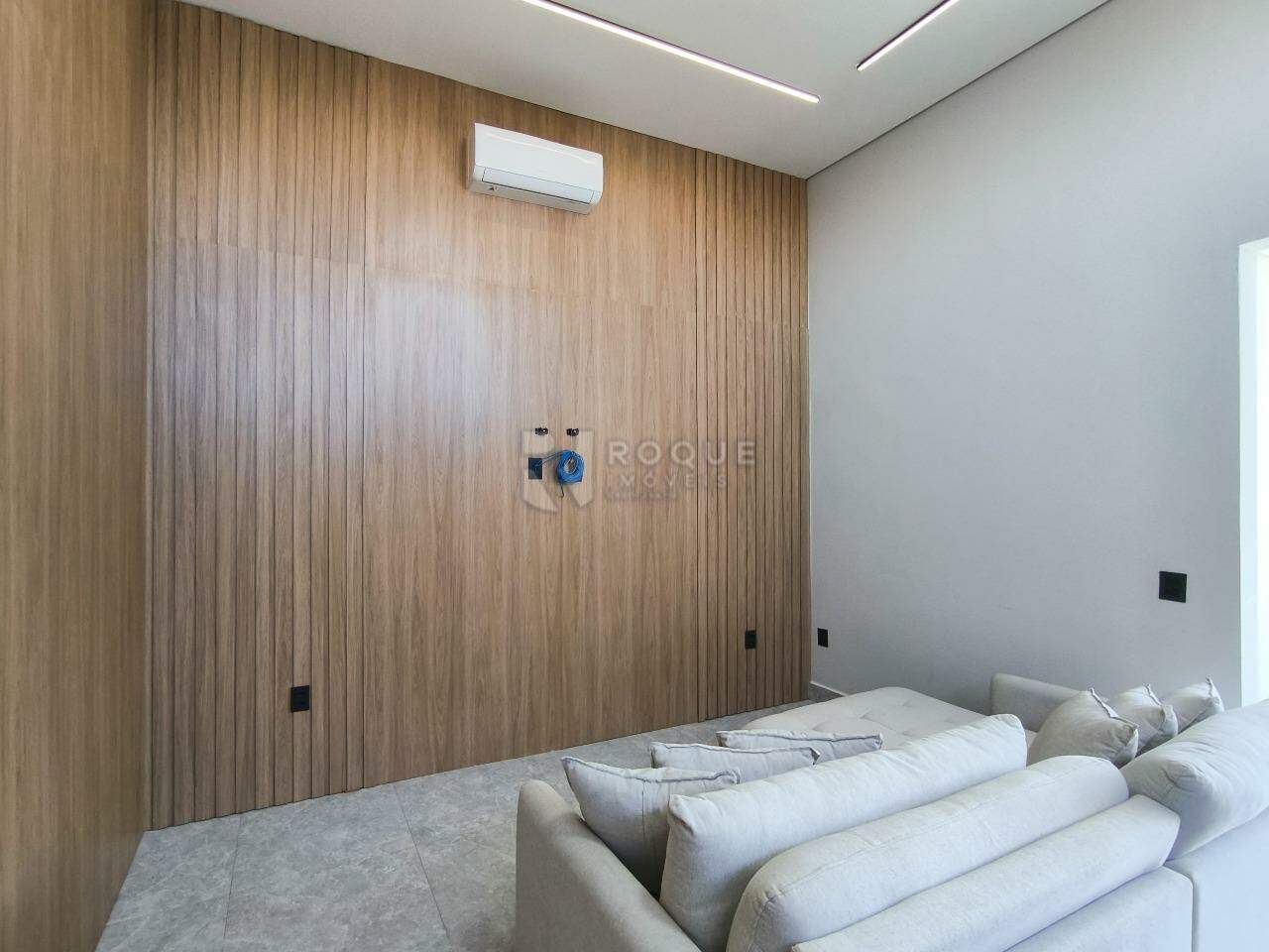 Casa Residencial à venda no bairro Jardim Campo Verde II: SALA DE ESTAR