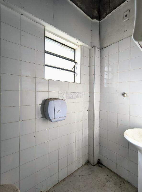 Barracão/Galpão para aluguel no bairro Jardim Nova Limeira: Wc social 04 superior 