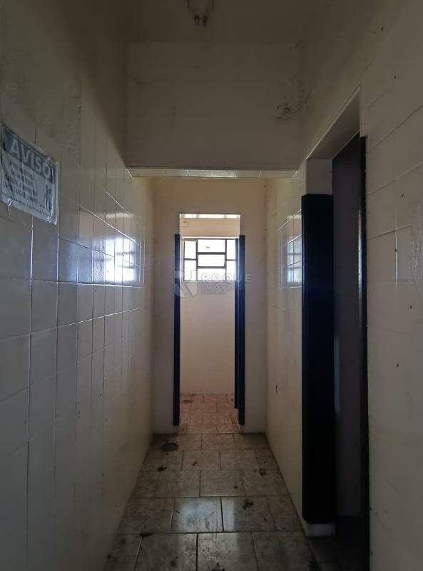 Barracão/Galpão para aluguel no bairro Jardim Nova Limeira: Hall wc
