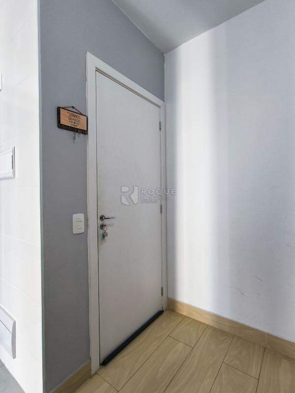 Apartamento para aluguel no bairro Jardim Santa Adélia: HALL DE ENTRADA