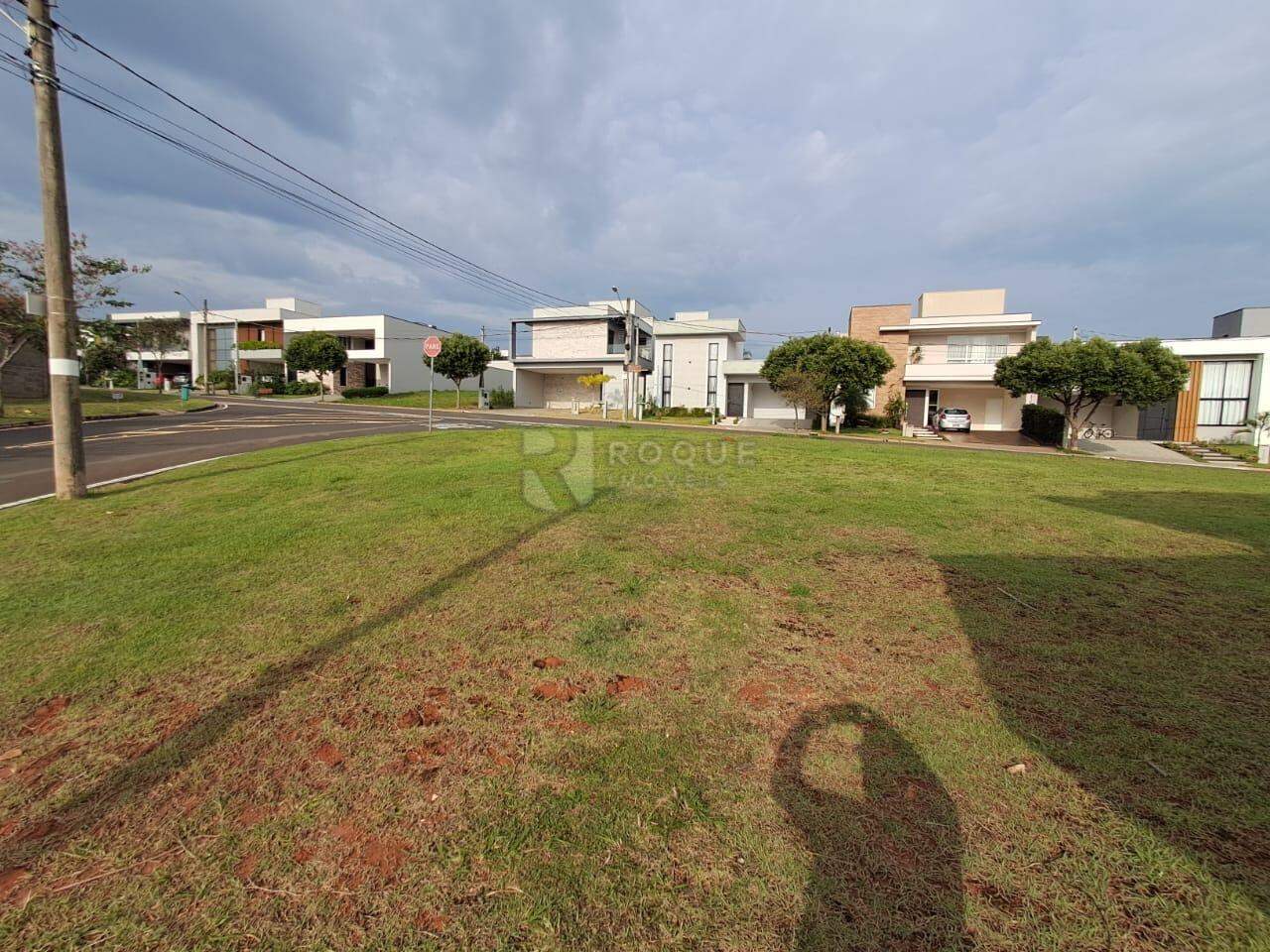 Terreno em condomínio à venda no bairro Residencial Village Damha Limeira: Terreno