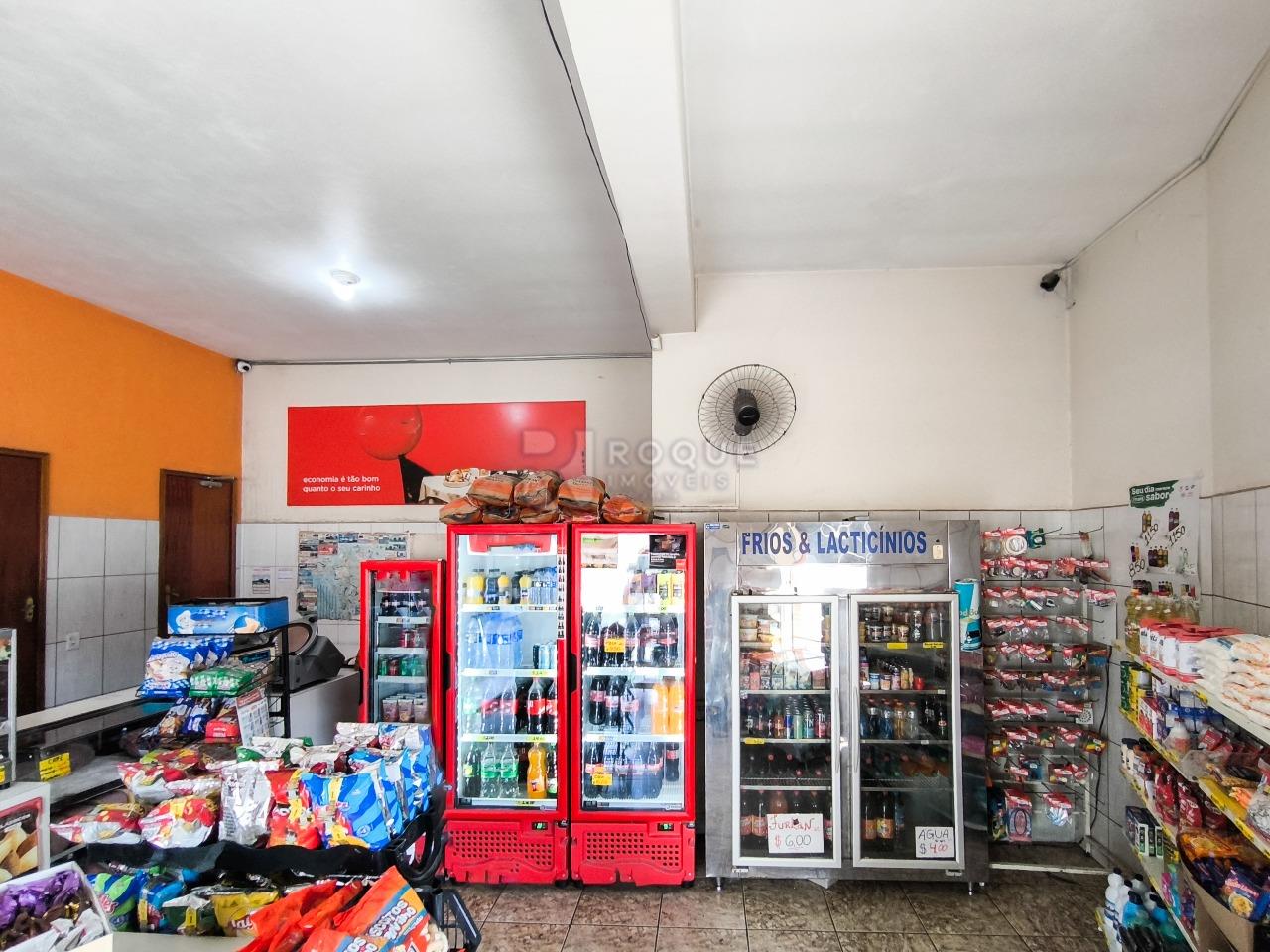 Casa Comercial à venda no bairro Conjunto Habitacional Victor D’Andrea: SALÃO COMERCIAL