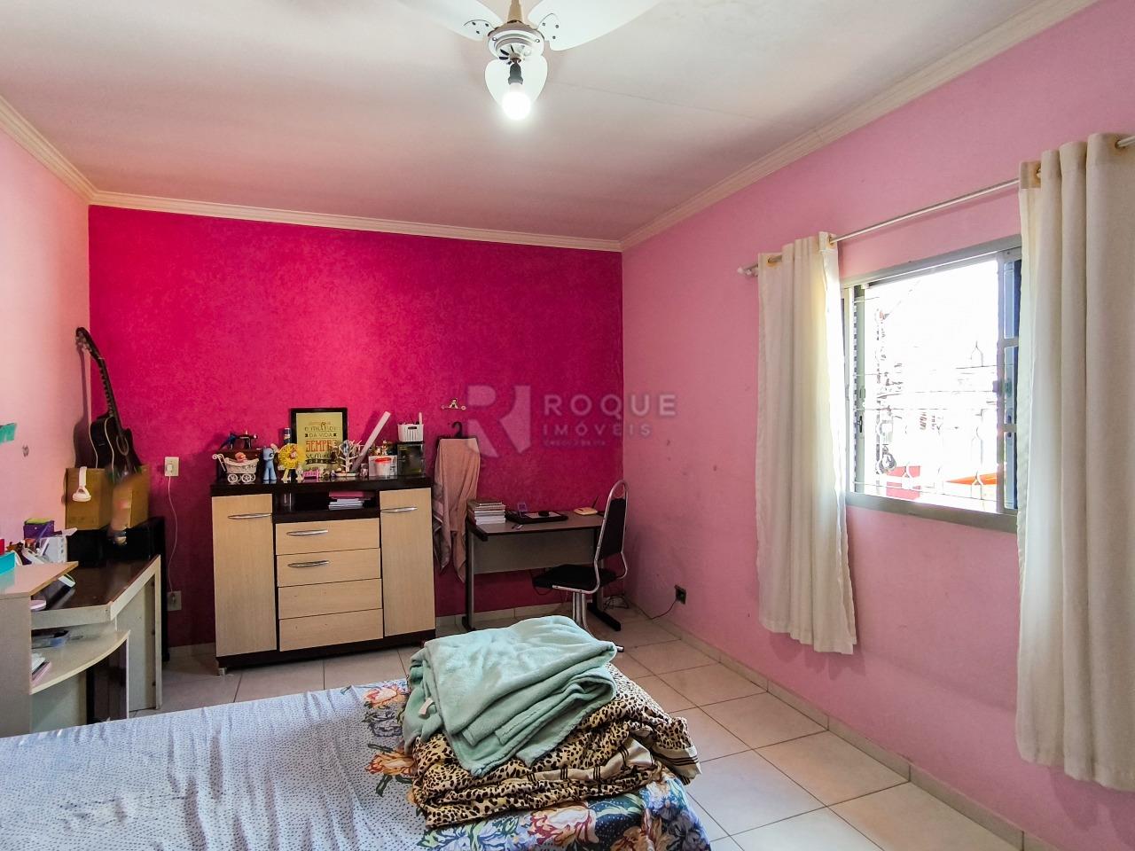 Casa Comercial à venda no bairro Conjunto Habitacional Victor D’Andrea: DORMITÓRIO 2
