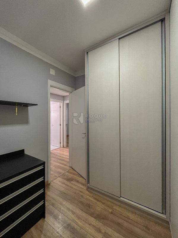 Apartamento à venda no bairro Jardim São Roque: Dormitório 3
