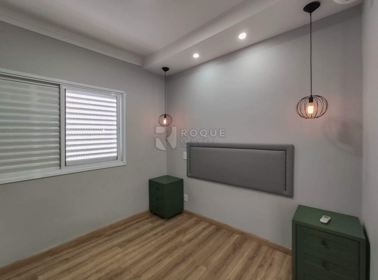 Apartamento à venda no bairro Jardim São Roque: Dormitório 2 suíte 
