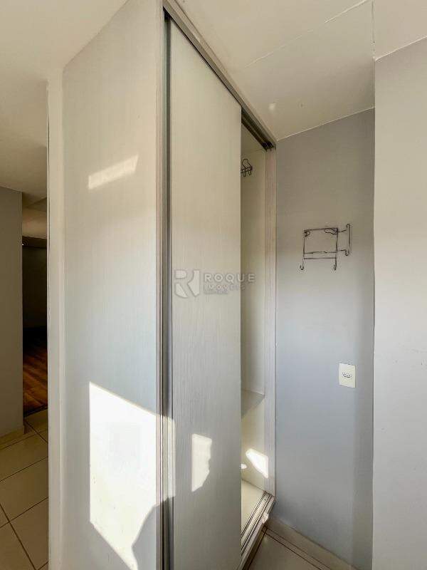 Apartamento à venda no bairro Jardim São Roque: Área de serviço 