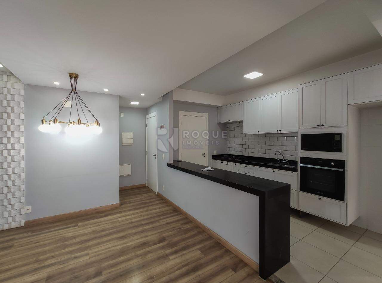 Apartamento à venda no bairro Jardim São Roque: Sala / cozinha