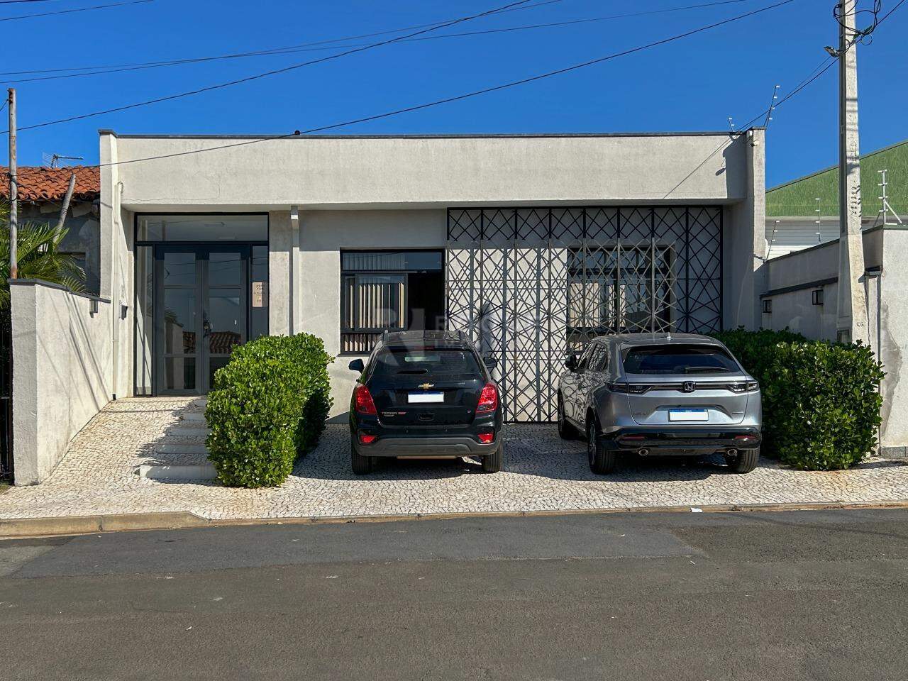 Salas/Conjuntos para aluguel no bairro Vila Cristovam: Fachada 