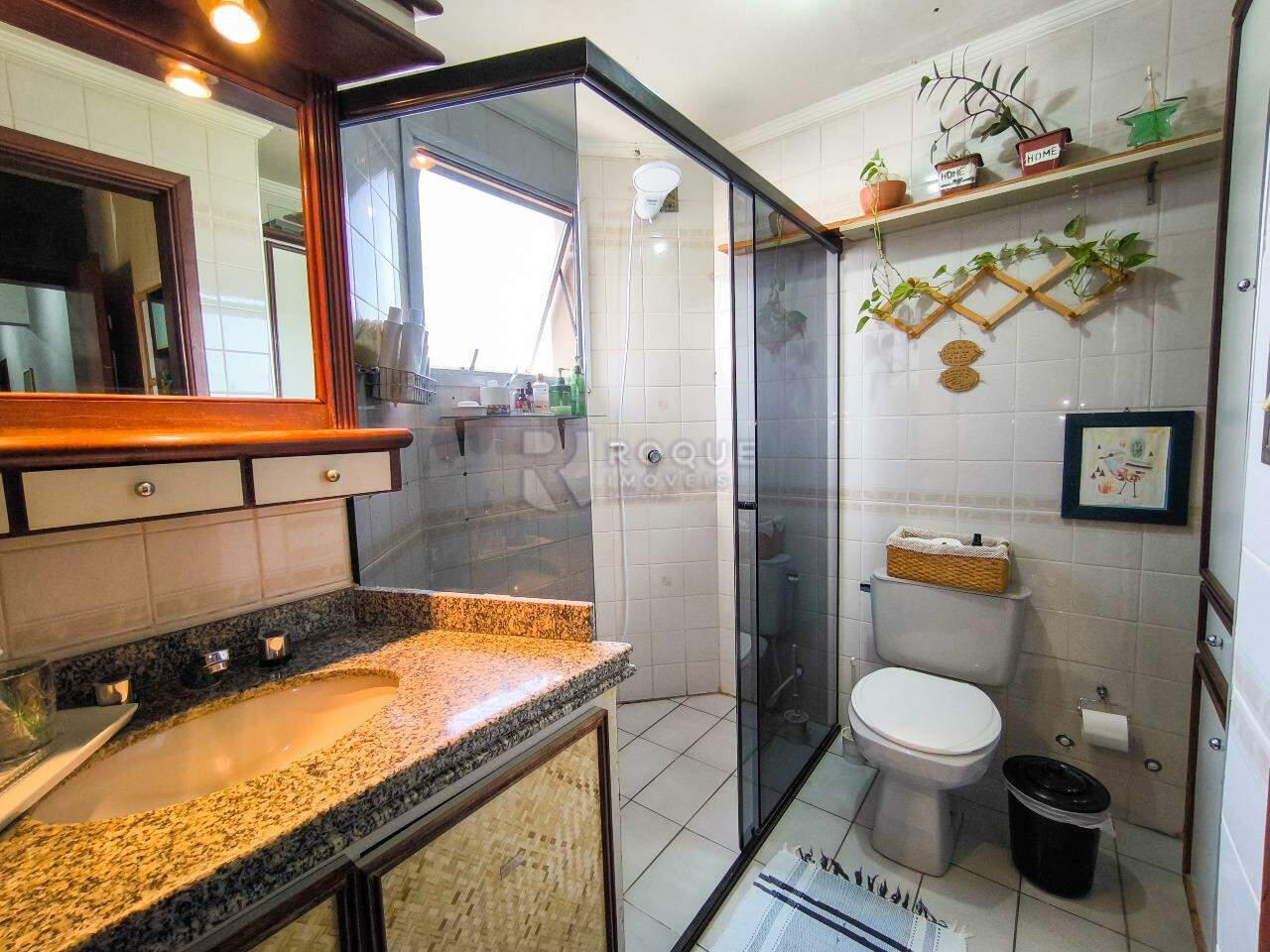 Apartamento à venda no bairro Vila Independência: WC SUÍTE