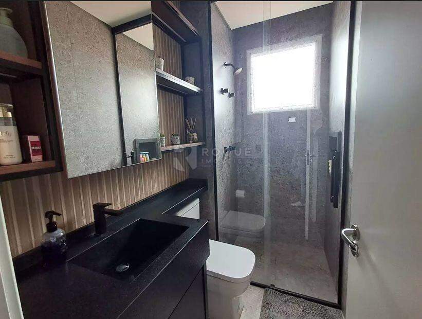 Apartamento à venda no bairro Jardim Santa Adélia: 