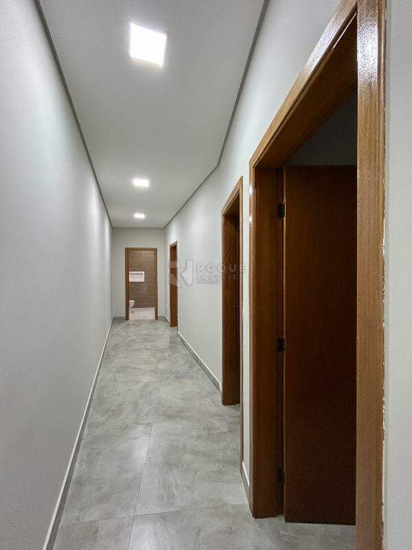 Casa Residencial para aluguel no bairro Residencial Colinas do Engenho I: Hall segundo andar 