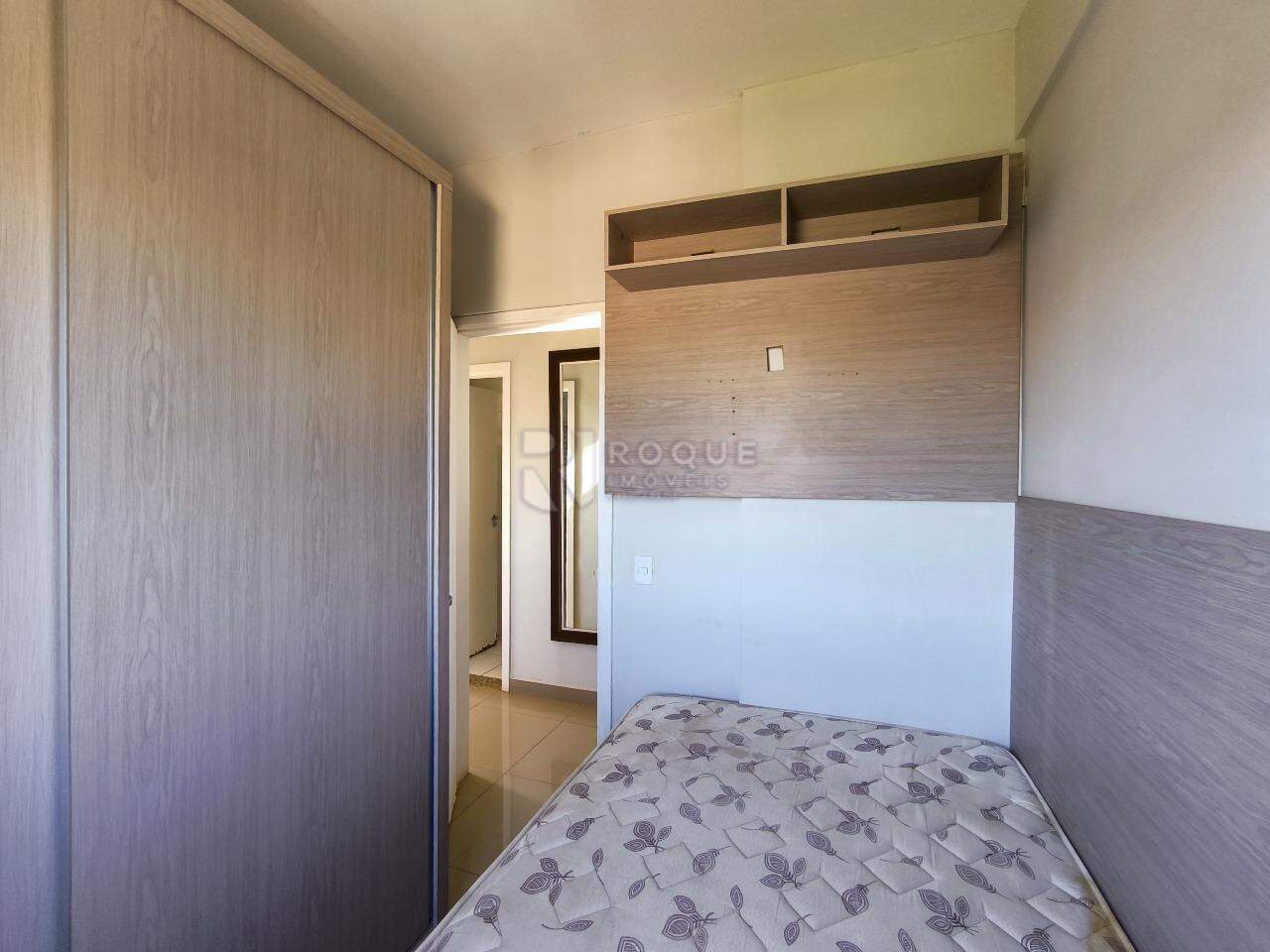 Apartamento à venda no bairro Chácaras Antonieta: DORMITÓRIO 1
