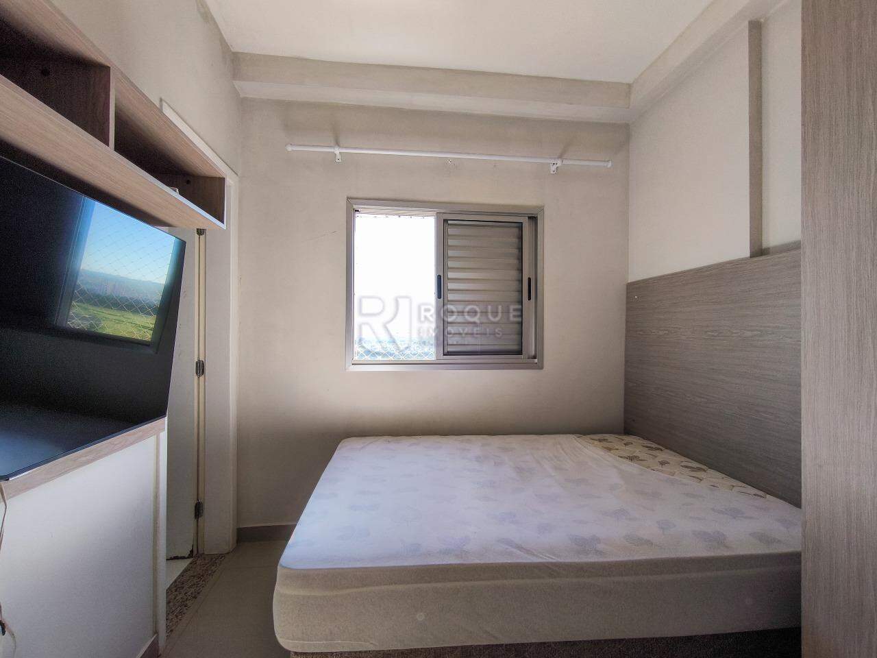 Apartamento à venda no bairro Chácaras Antonieta: SUÍTE