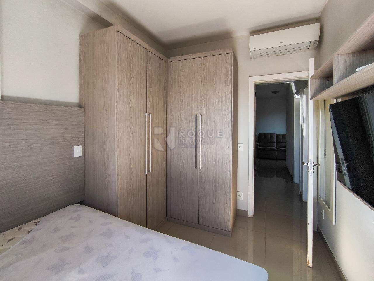 Apartamento à venda no bairro Chácaras Antonieta: SUÍTE